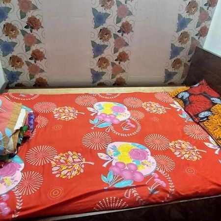 Pratima Guest House , Kolkata Luaran gambar